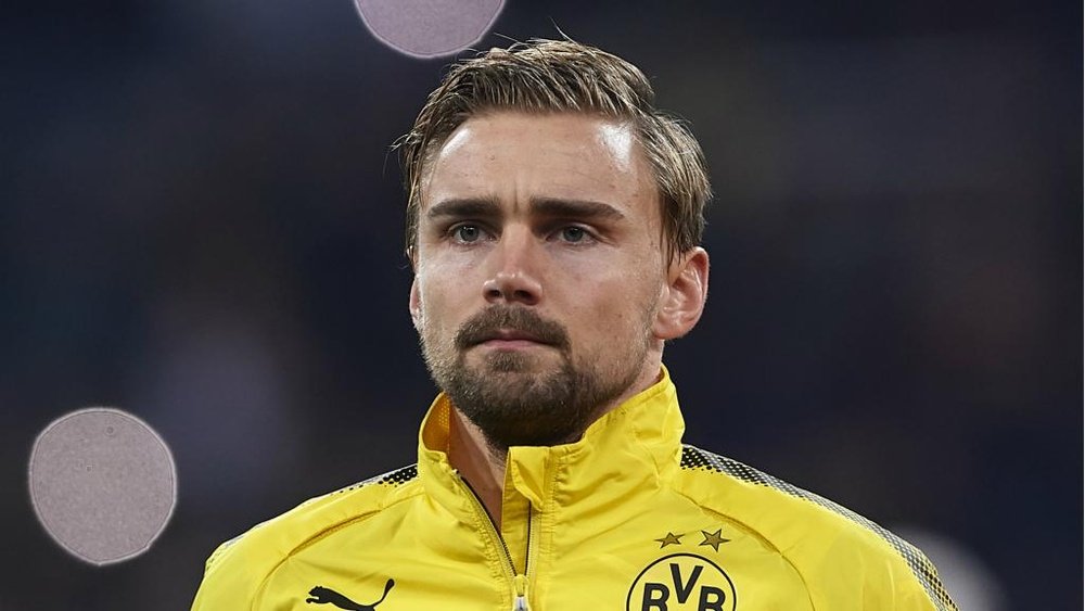 Stoger said Schmelzer's absence was a 'sporting decision'. GOAL