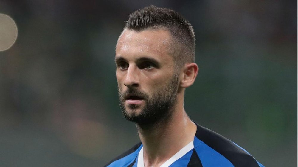 Brozovic can be world class but don't compare him to Pirlo, says Inter boss Conte Brozovic can be world class but don't compare him to Pirlo, says Inter boss Conte