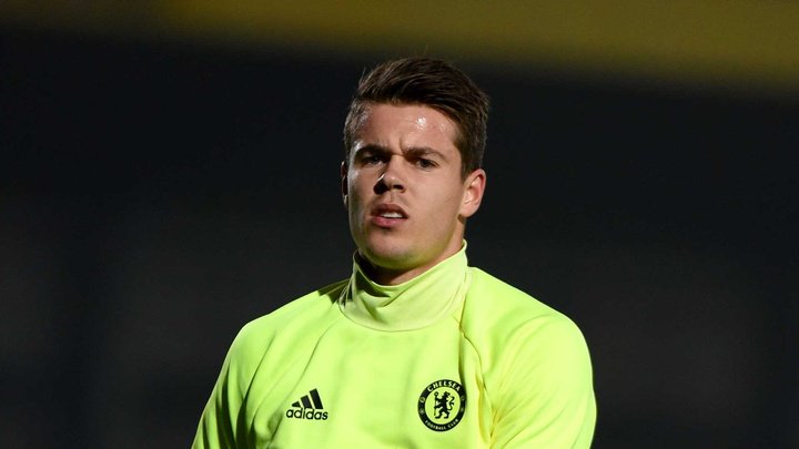 OFFICIAL: Van Ginkel signs new Chelsea deal, and makes loan move