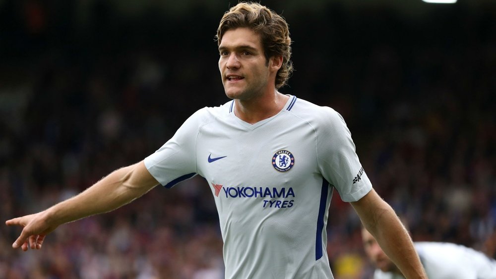 Alonso wants Chelsea to forget all about Saturday's shock defeat to Crystal Palace. GOAL