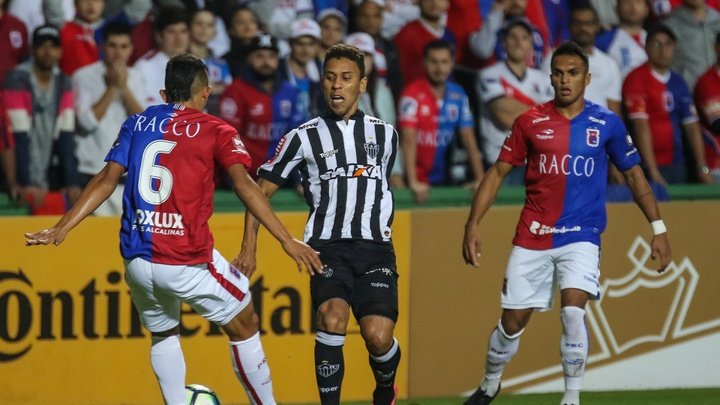 Paraná 3 x 2 Atlético-MG: Erros individuais fazem a diferença e time paranista sai na frente na Copa do Brasil