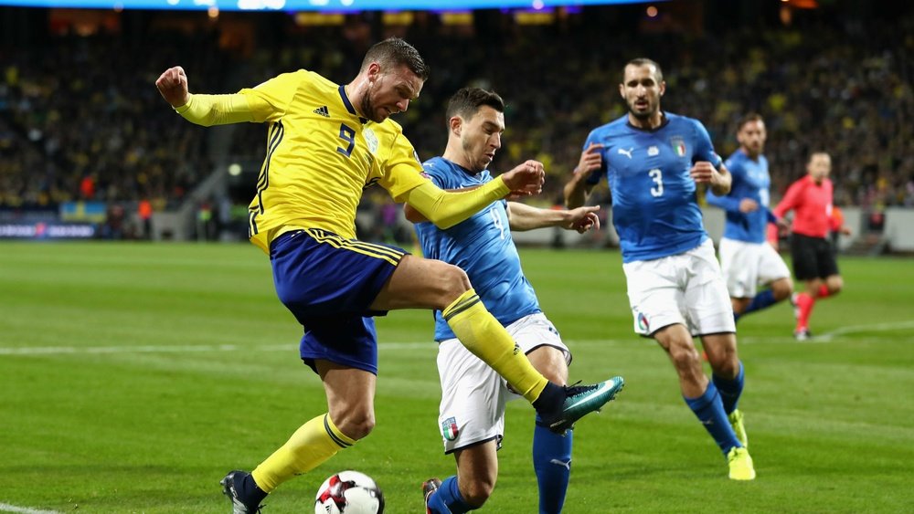 Sweden striker Berg promises Italy a 'damn war' in Milan