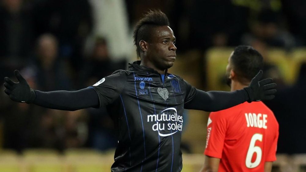 Ligue 1 Review: Balotelli at the double as Payet shines and Malcom toils