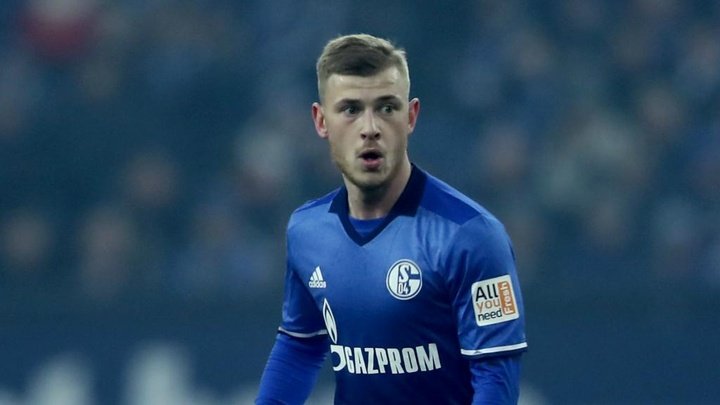Schalke resigned to losing Meyer