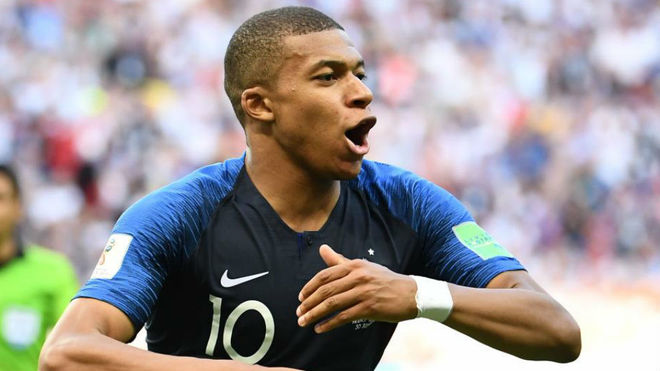 Mbappé iguala Pelé, vira o segundo adolescente a marcar em final de Copa e  é eleito revelação do torneio, frança