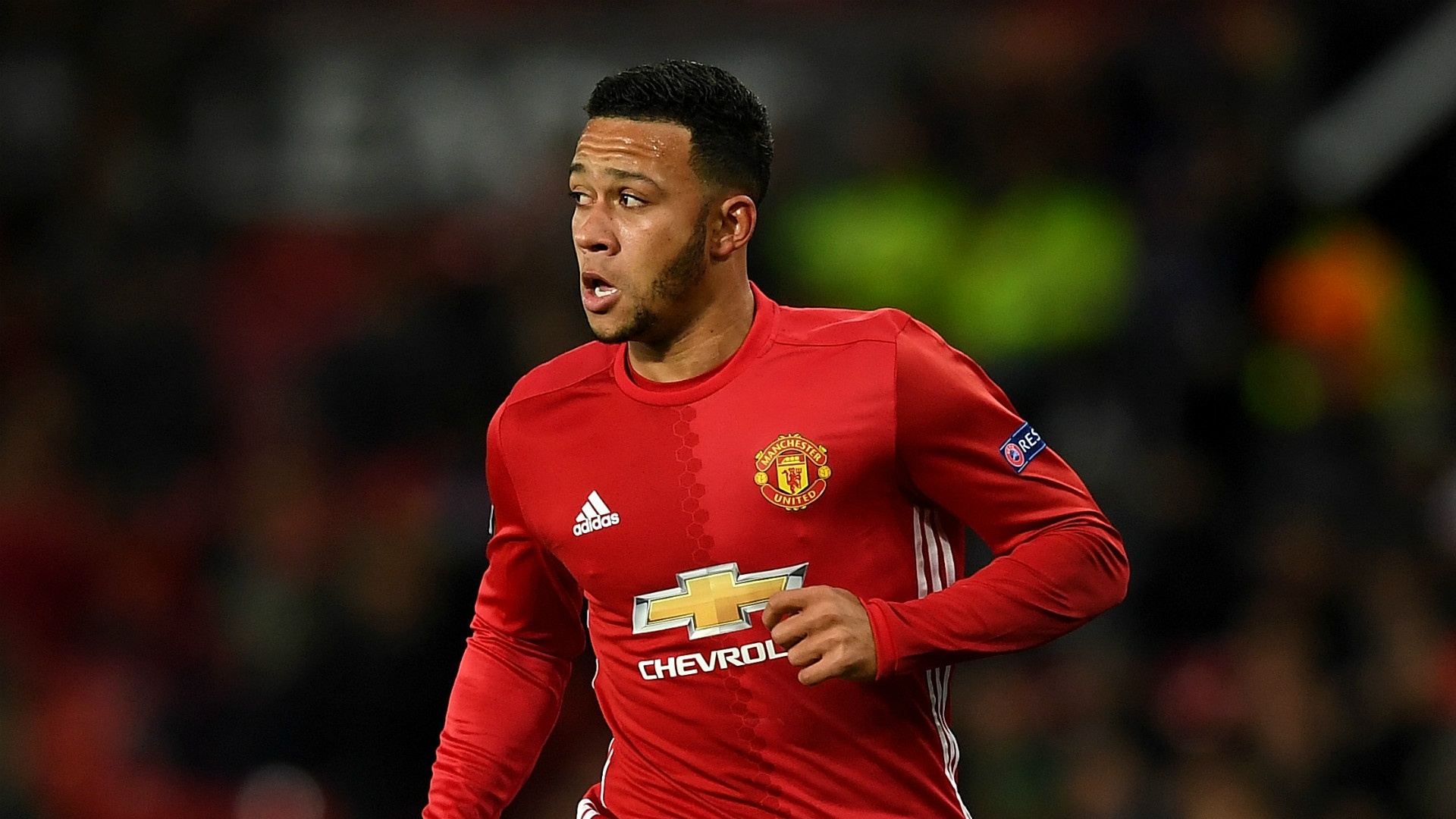 Manchester United star Memphis Depay hits back at criticism of his