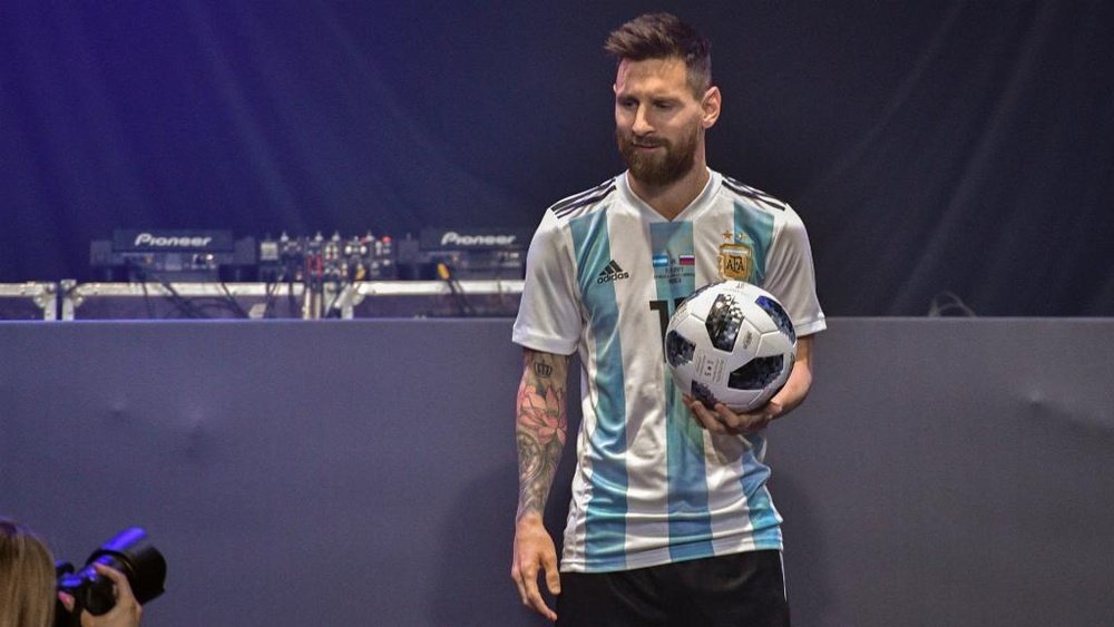 Todos vão querer a camisa de Messi. Goal