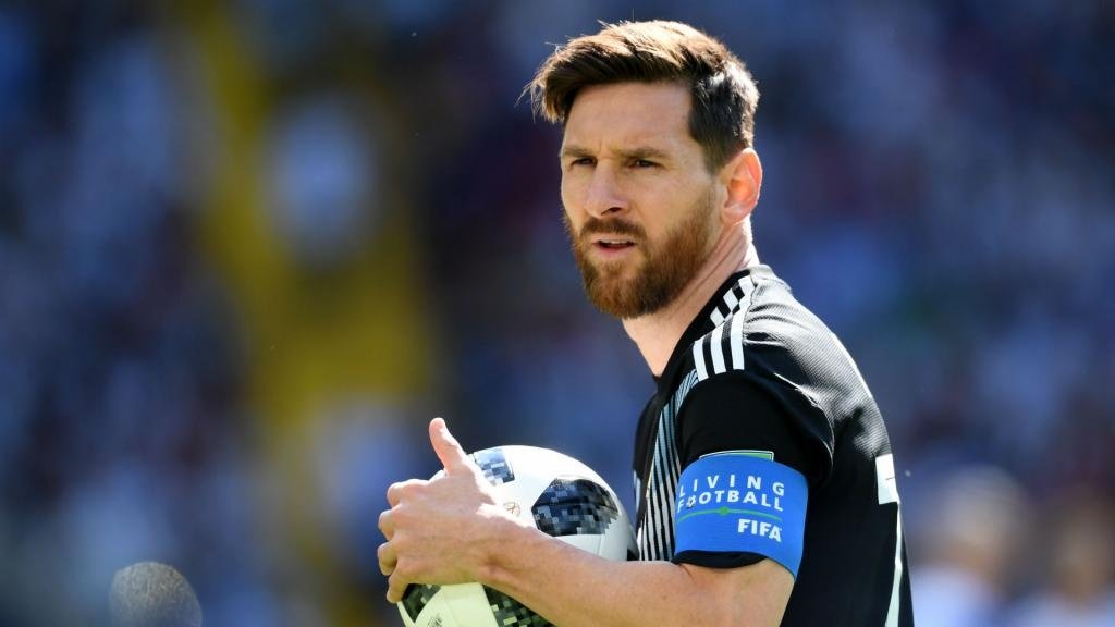Mario Kempes says Lionel Messi did not meet Golden Ball standard