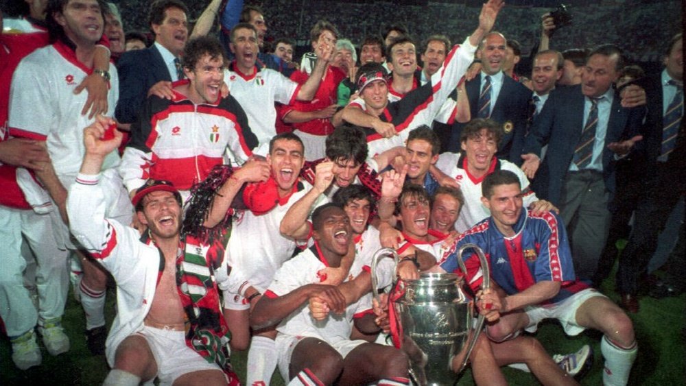 O triunfo do Milan sobre o Barça, em 1994. Goal