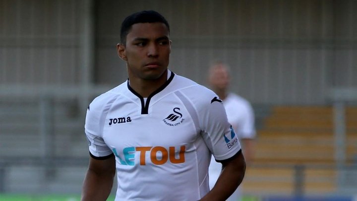 Swansea's Montero 'bizarrely' sub-loaned to Emelec