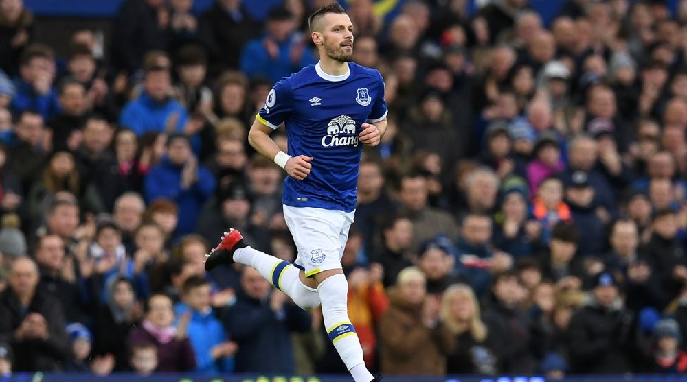 Morgan Schneiderlin dans un match de Premier League avec Everton. AFP