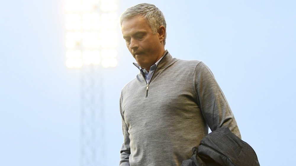 Man Utd should be through already, says frustrated Mourinho
