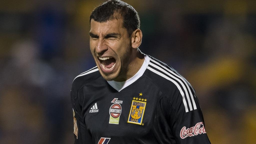 Guzman called up as Romero replacement for Argentina