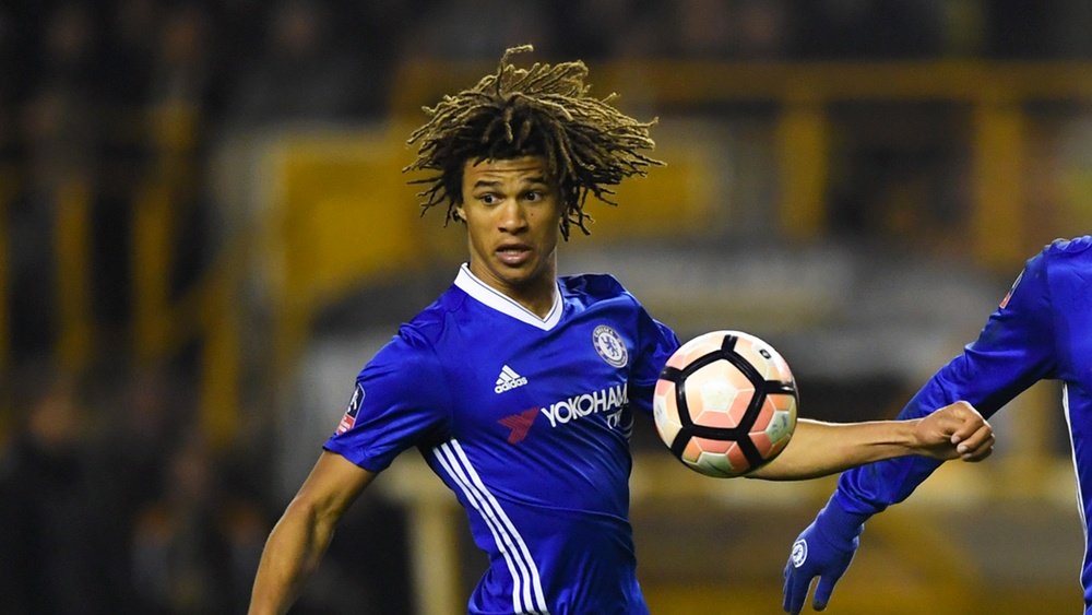 Nathan Ake quitte Chelsea et revient à Bournemouth. Goal