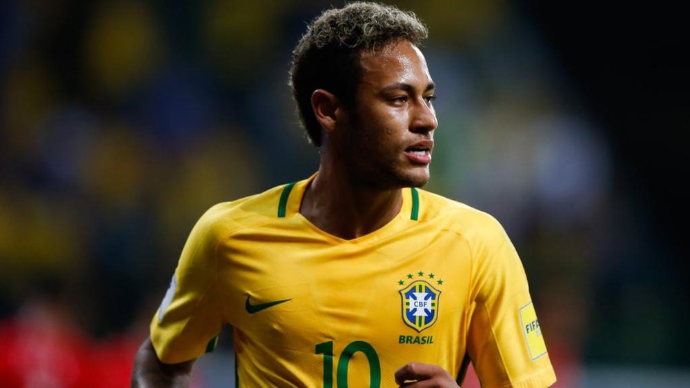 Neymar chega ao Mundial depois de lesão. Goal