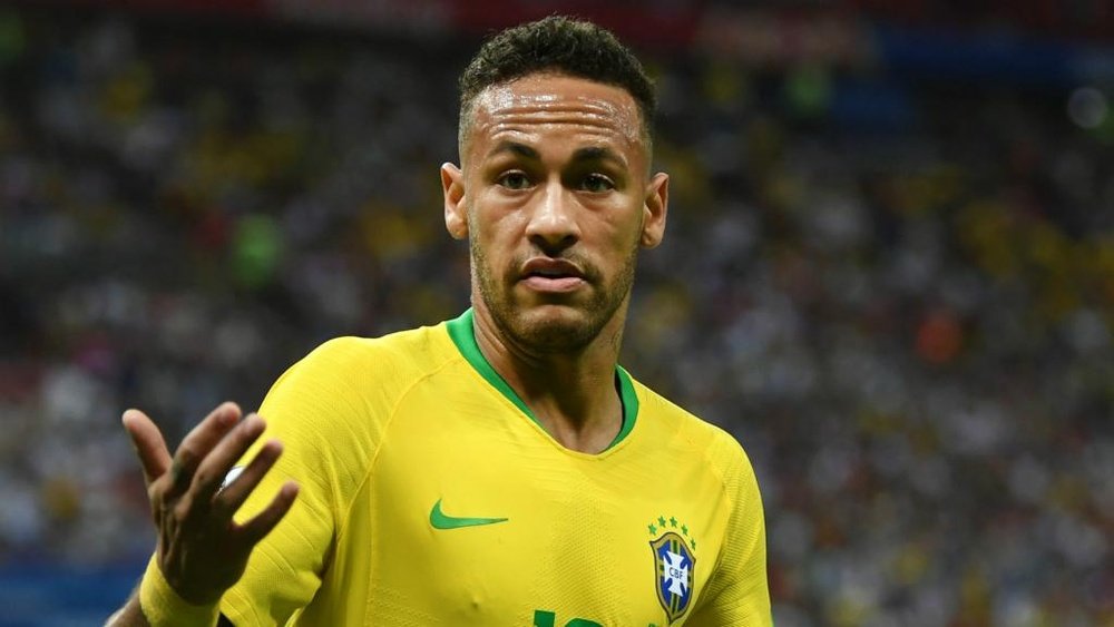 Real Madrid nega ter feito oferta por Neymar