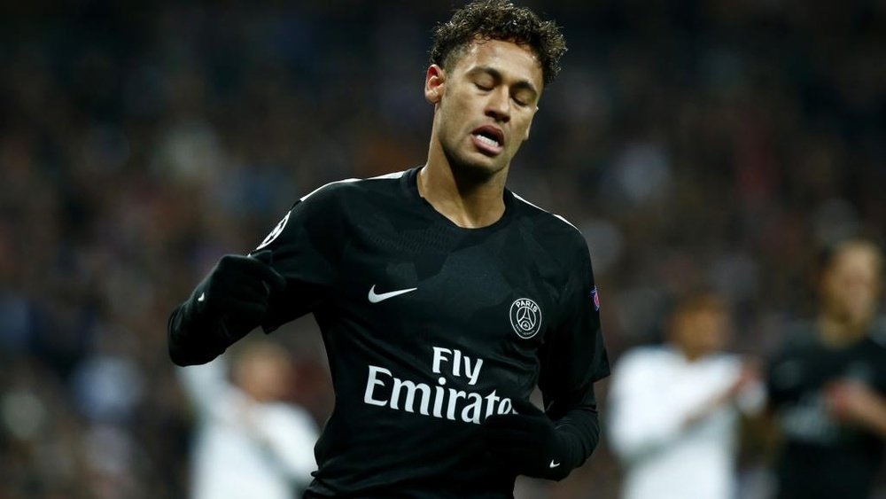 Casagrande slams 'monster' Neymar, PSG star's father hits back
