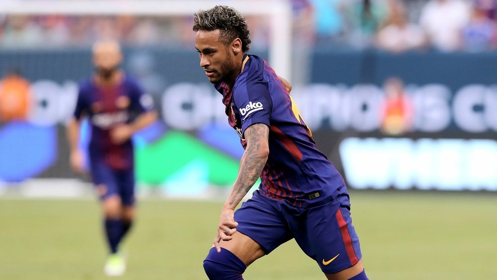 Aulas: PSG signing Neymar for record fee is risky