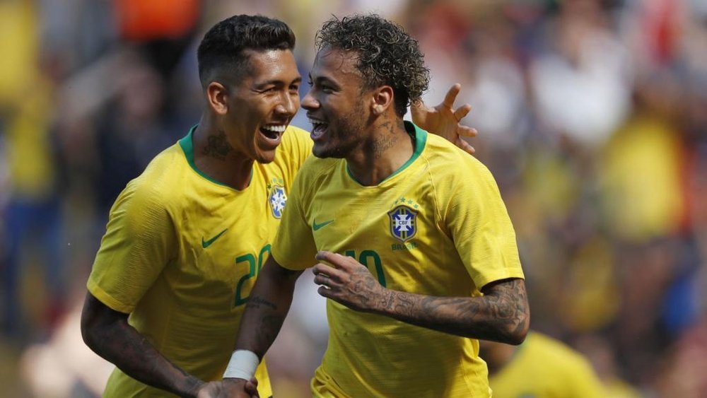 Neymar e Firmino marcaram os gols da vitória brasileira. Goal