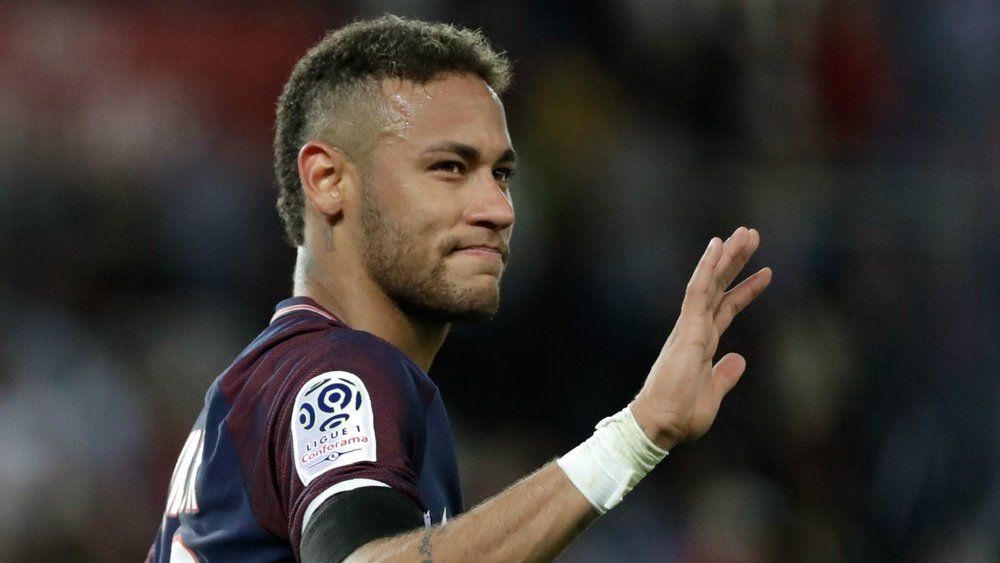 Neymar a ébloui pour sa première au Parc des Princes. Goal