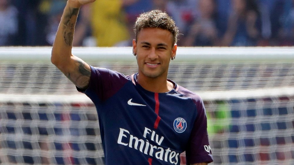 Les droits à l'image de Neymar au PSG appartiennent au Brésilien. Goal