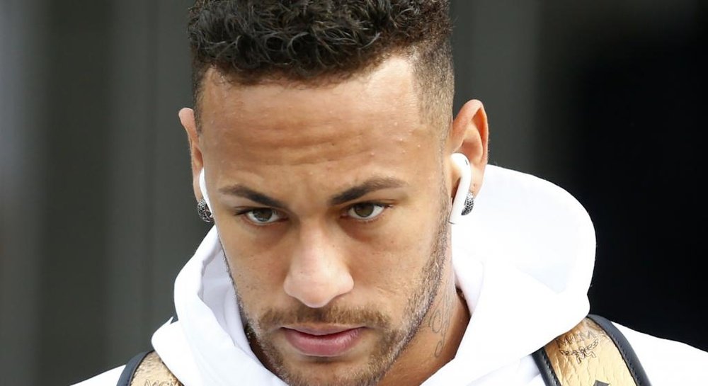 Representante do Real Madrid é enviado para negociar com pai de Neymar