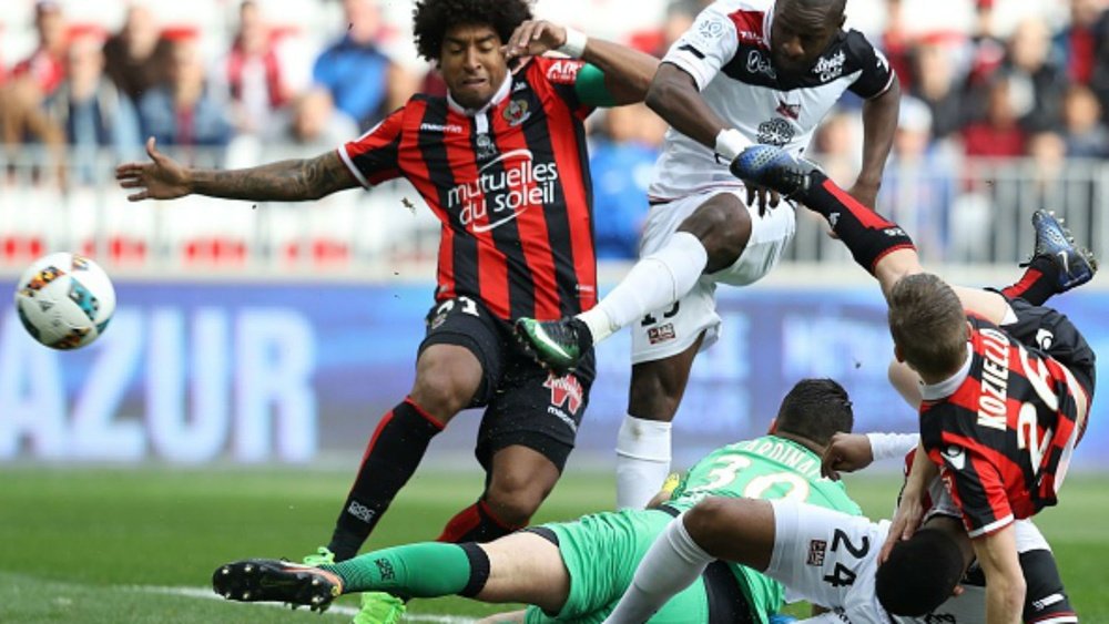 Dante sous le maillot de Nince en Ligue 1. AFP