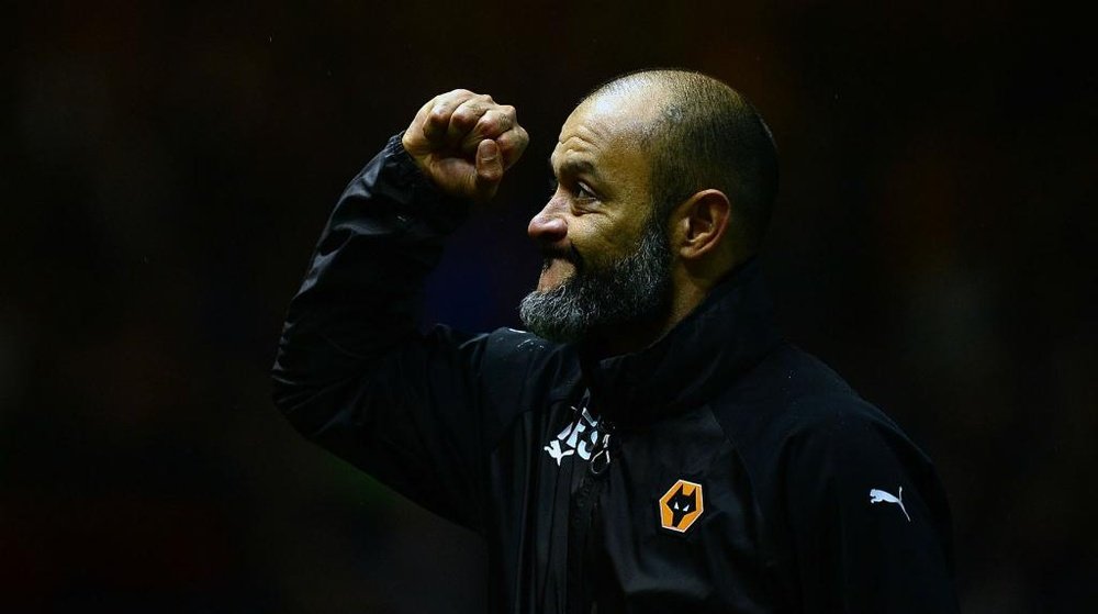 Championship Review: Wolves snatch late win despite early Batth red, Derby up to second