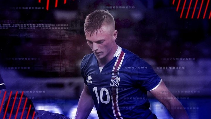 Albert Gudmundsson, la jeune star islandaise qui fait patienter Arsenal