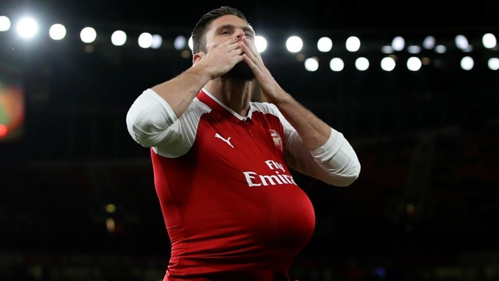 Arsenal's Giroud the answer for Chelsea, says Parlour
