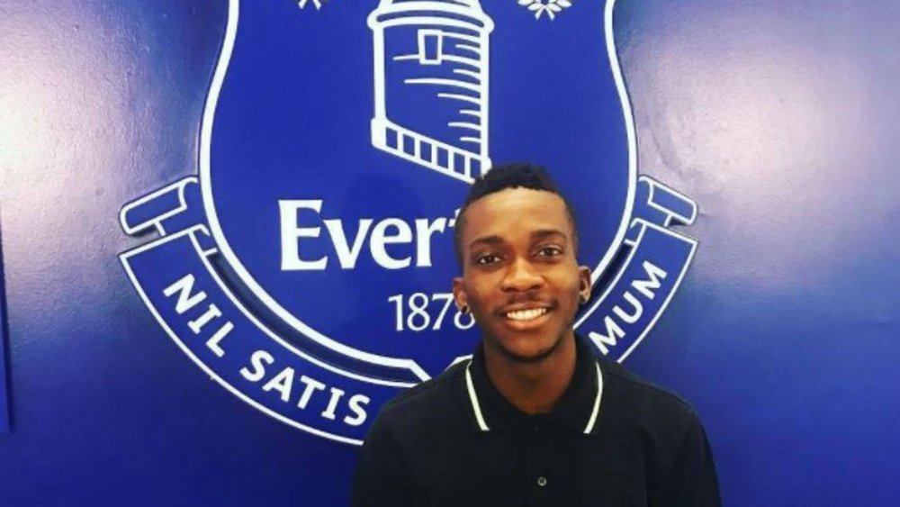 Everton appoint Henry Onyekuru as their new player. AFP