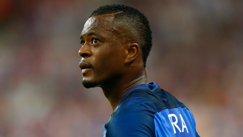 Evra must not react - Marseille boss Garcia irritated by pre-match dismissal