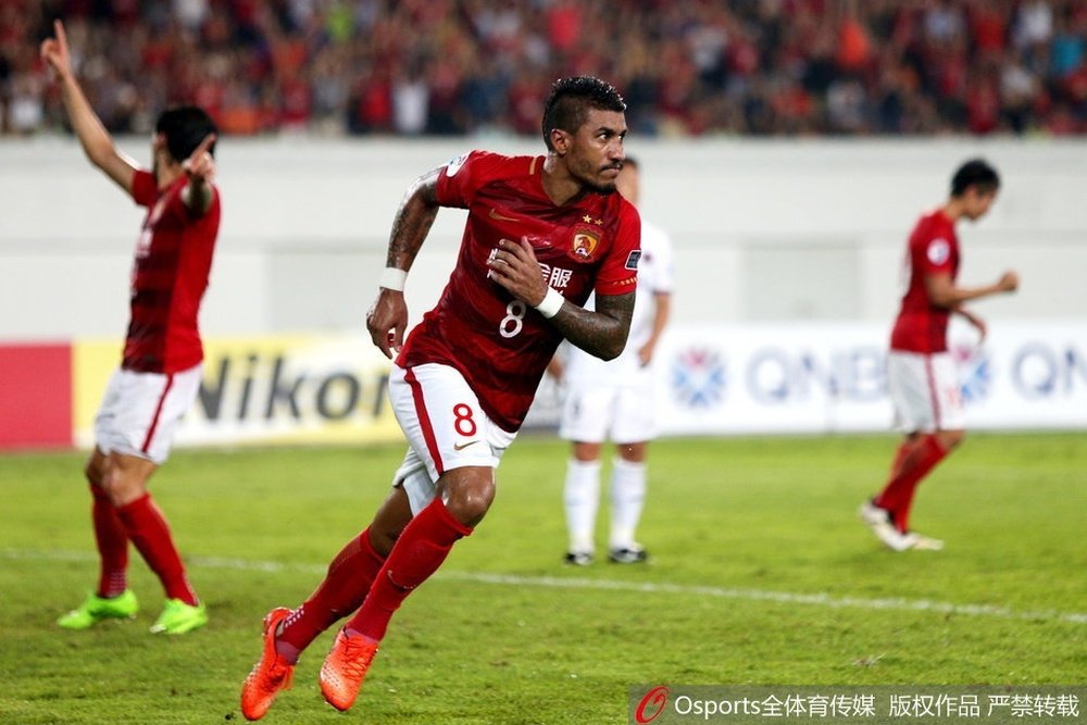 Paulinho volta a marcar e garante vitória do Guangzhou sobre vice-campeão mundial. Goal