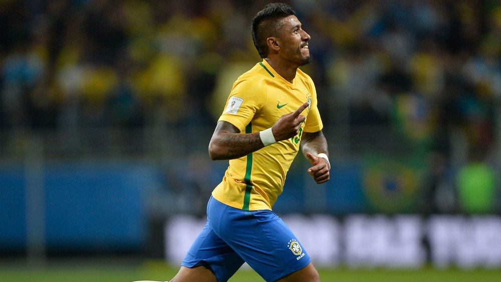 Paulinho se tornou num dos pilares da equipe brasileira. Goal