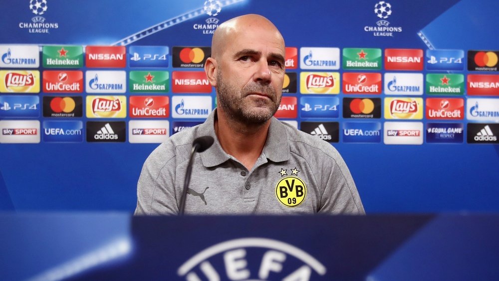 We know it's difficult now, admits Dortmund boss Bosz