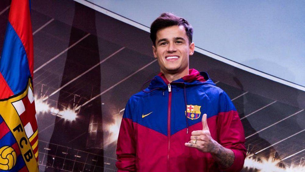 Coutinho has been presented as a Barcelona player for the first time. GOAL