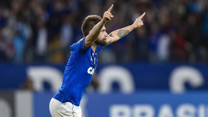 Sóbis comemora gol e vitória do Cruzeiro: “fizemos o nosso dever”