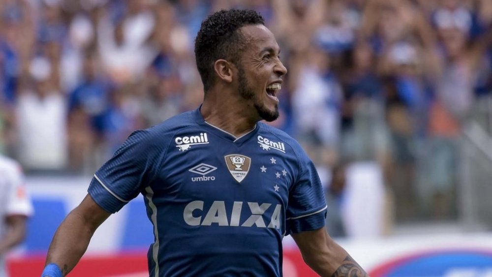 Confira o novo uniforme do Cruzeiro. Goal