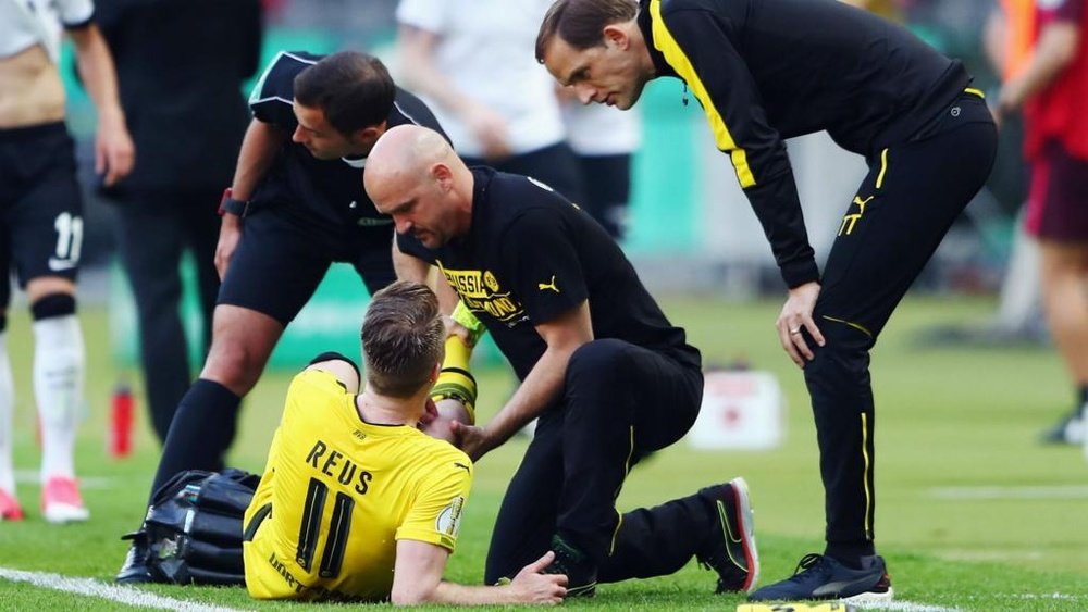 Zorc thinks Reus should stay at Borussia Dortmund. GOAL