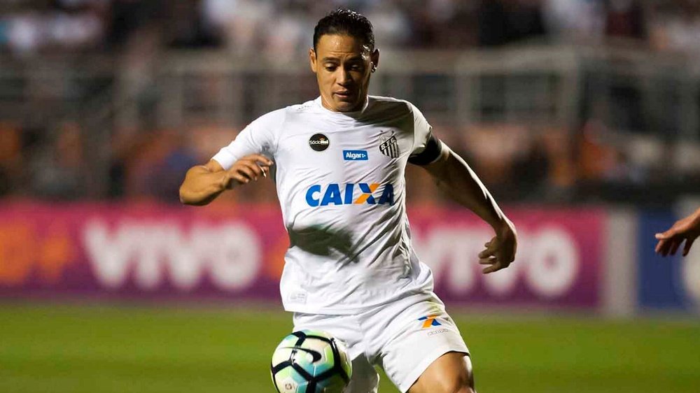 Ricardo Oliveira fica longe de renovação com o Santos