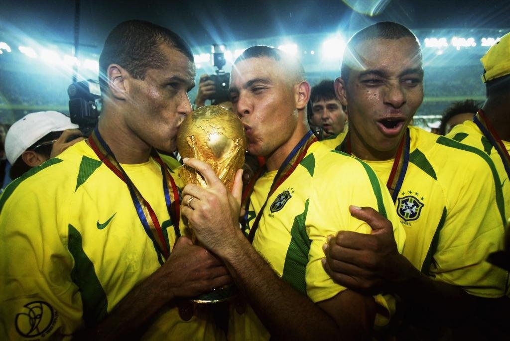 A evolução tática da Seleção Brasileira nos títulos de Copa do Mundo