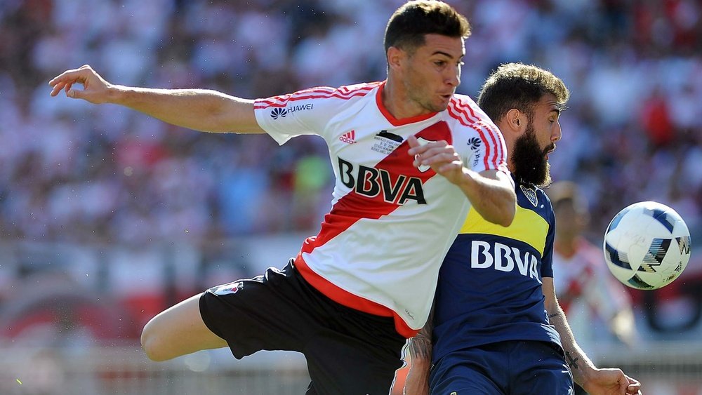 Alaro pendant le 'Superclasico' entre Boca Juniors et River Plate en Argentine. AFP