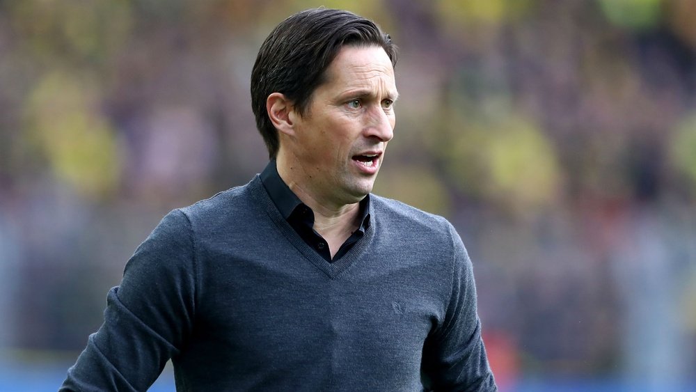 Roger Schmidt was convinced to move to China six months early. GOAL
