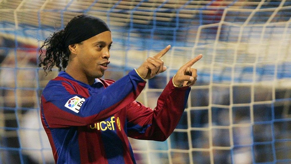 A carreira de Ronaldinho Gaúcho. Goal
