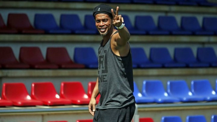 Ronaldinho jouera un match amical avec deux clubs du Honduras