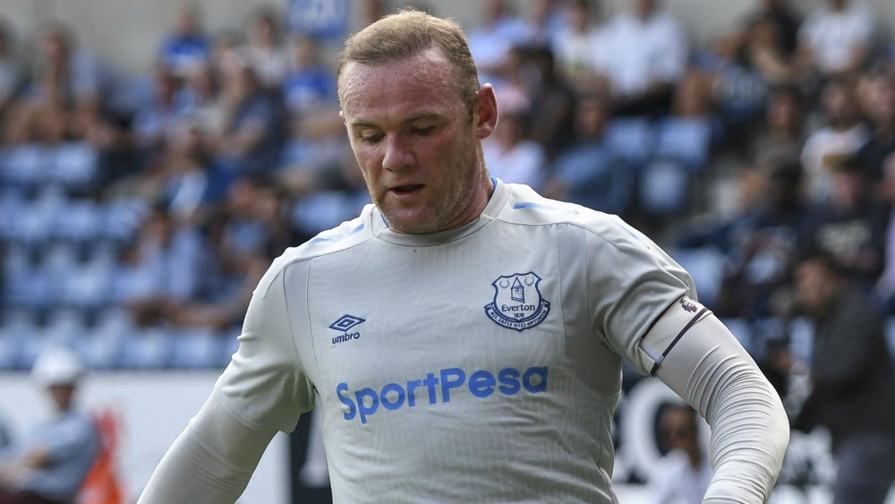 Rooney scores again for Everton as Sevilla are shocked