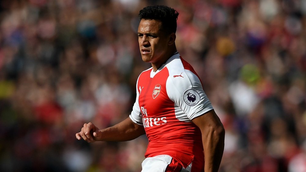Pep Guardiola cooled speculation linking him with a move for Arsenal forward Alexis Sanchez. GOAL