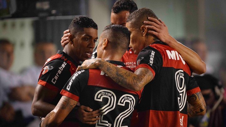 Flamengo segue sem corresponder na hora decisiva