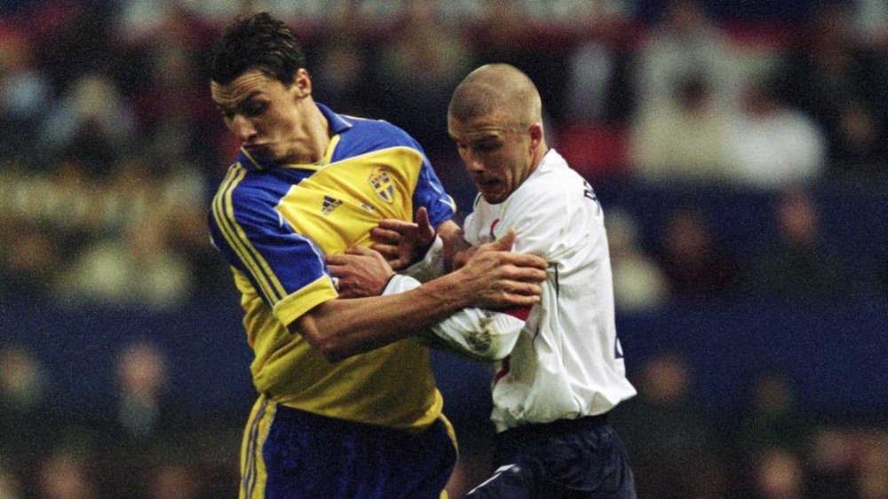 Ibrahimovic e Beckham fazem aposta para duelo entre Suécia e Inglaterra.Goal
