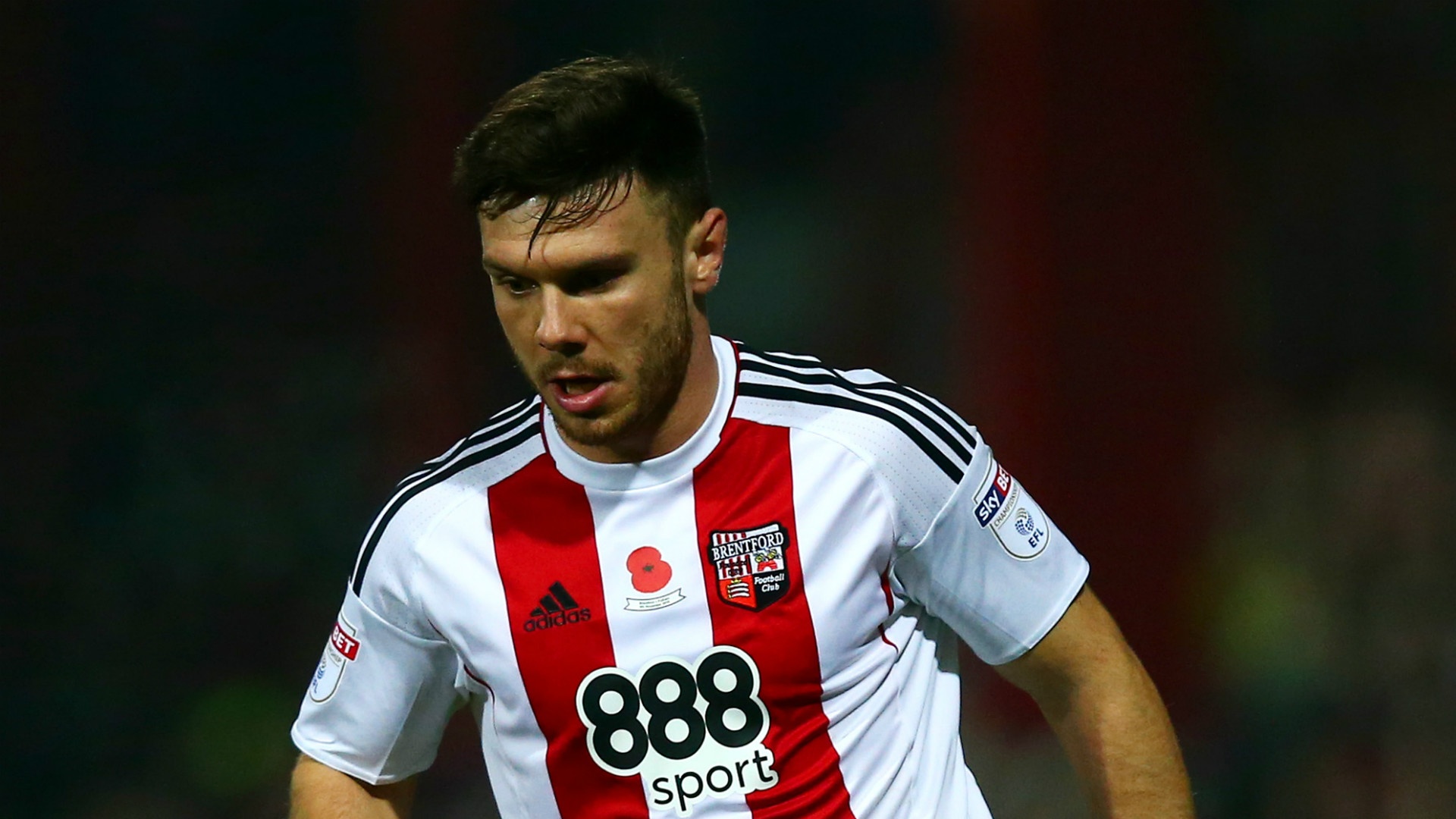 Watford bid £8m for Brentford's Scott Hogan